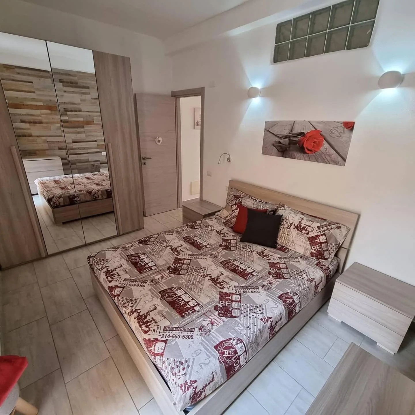 Bilocale Conti — Tre case vacanza nel centro di Santa Teresa Gallura,  (Sardegna)