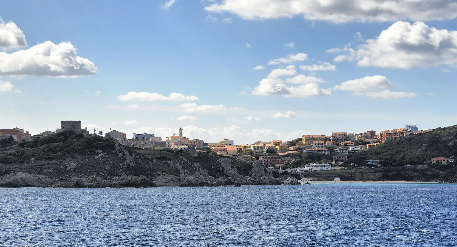 Bilocale Conti — Tre case vacanza nel centro di Santa Teresa Gallura,  (Sardegna)